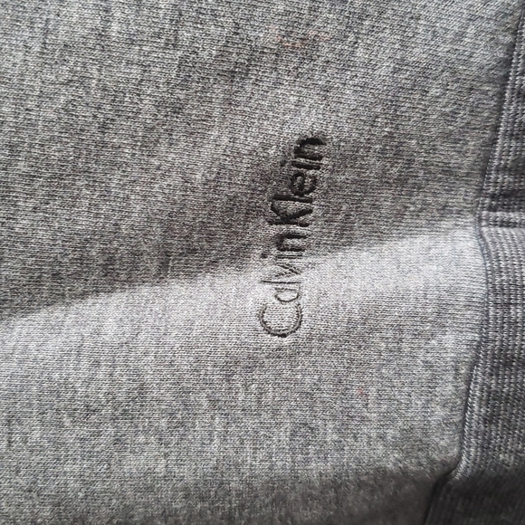 Calvin Klein 1/4 zip long sleeve top - Picture 3 of 7